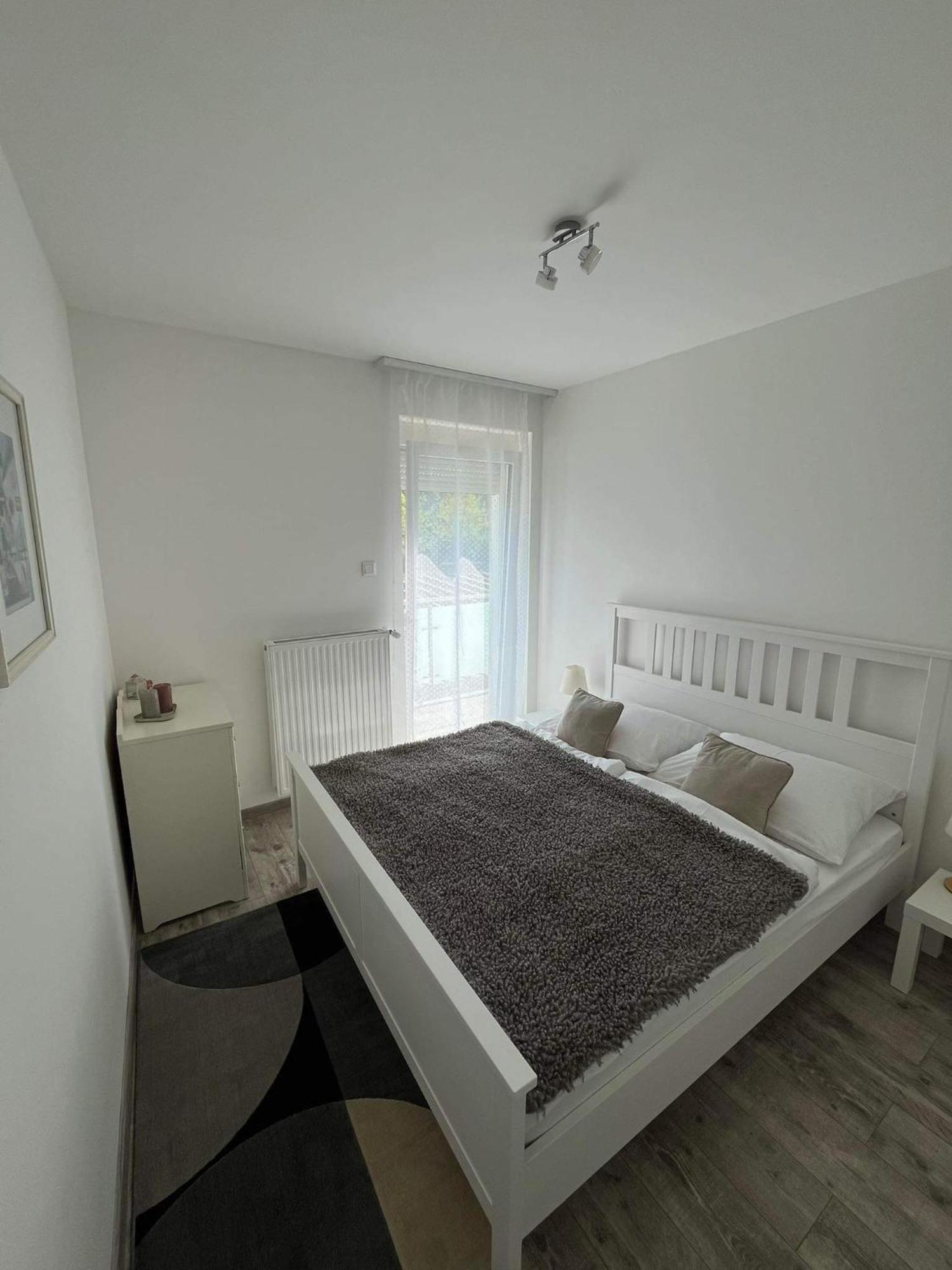 Ada Apartman Sopron Exterior foto