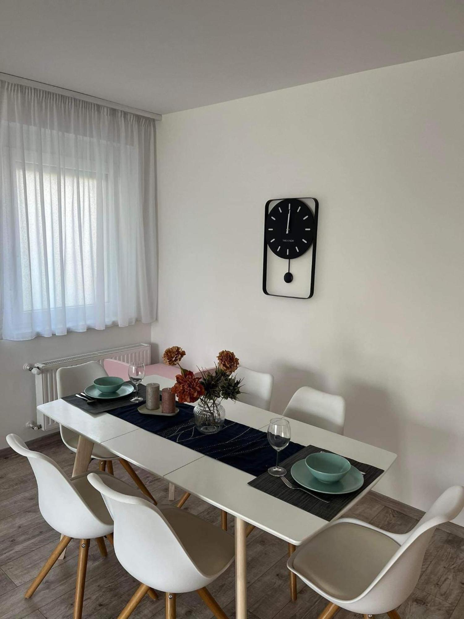 Ada Apartman Sopron Exterior foto